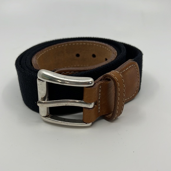L.L. Bean Men's Comfort Waist Belt Navy - Picture 4 of 8